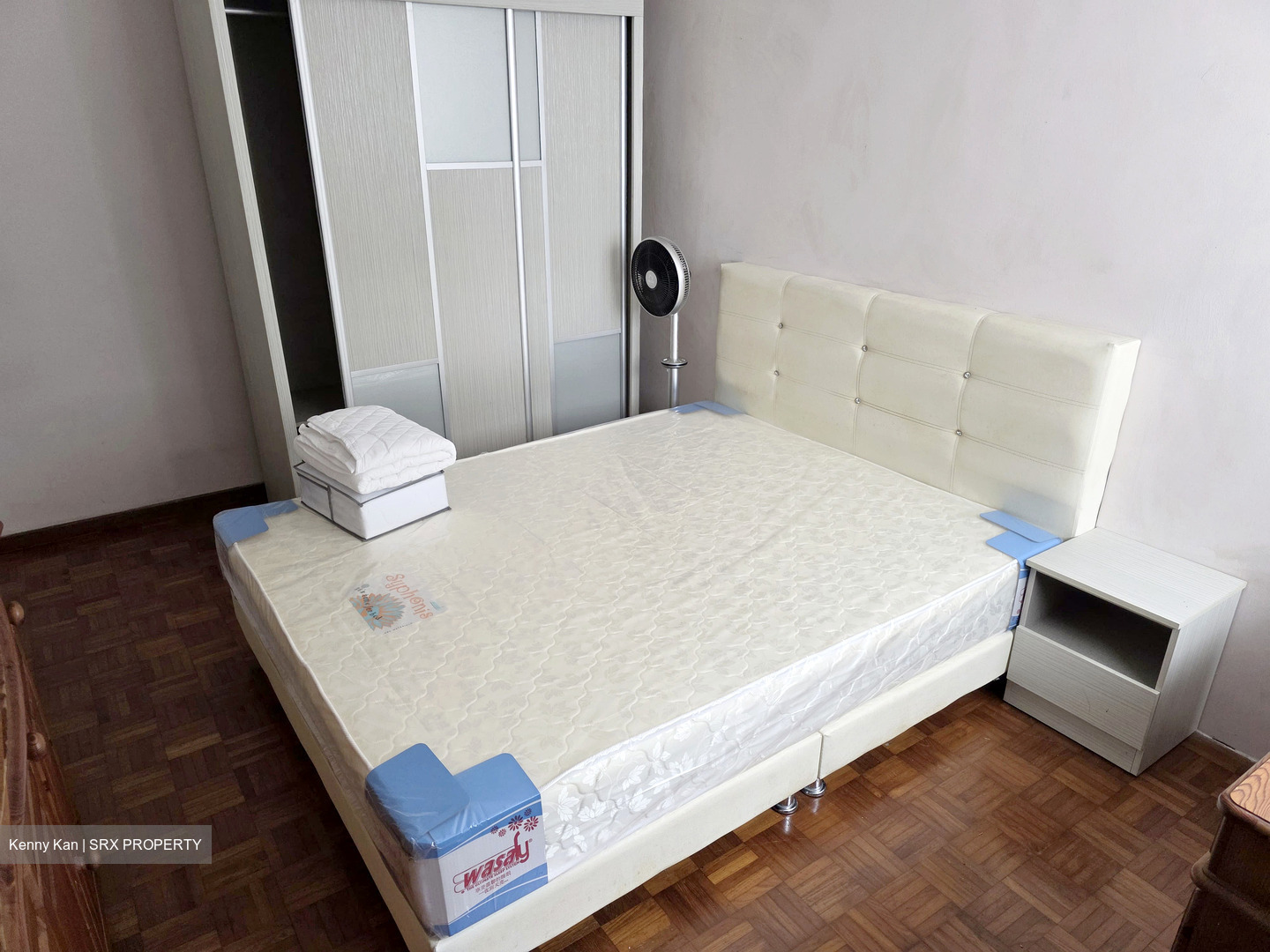 Blk 120 Hwi Yoh Ville (Serangoon), HDB 4 Rooms #504480051
